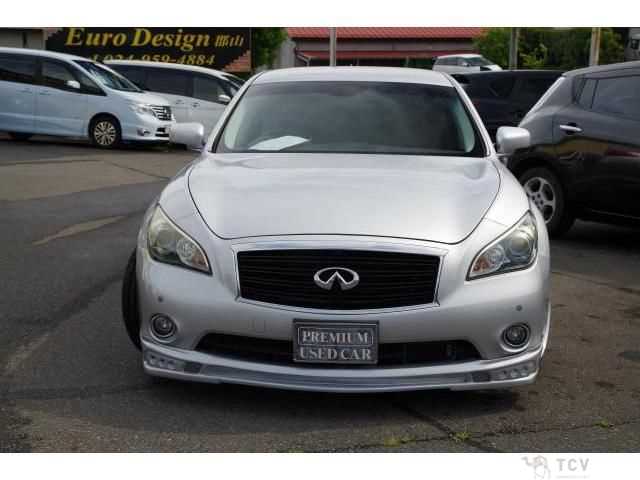 2011 Nissan FUGA HYBRID
