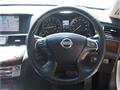 2013 Nissan FUGA HYBRID