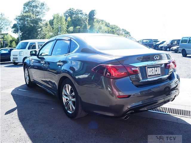 2017 Nissan FUGA HYBRID