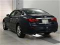 2017 Nissan FUGA HYBRID