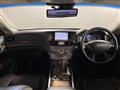 2017 Nissan FUGA HYBRID