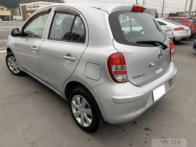 2010 Nissan March