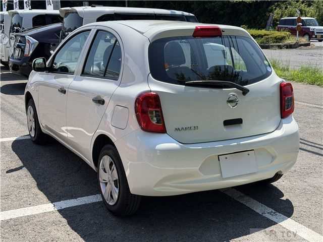 2015 Nissan March