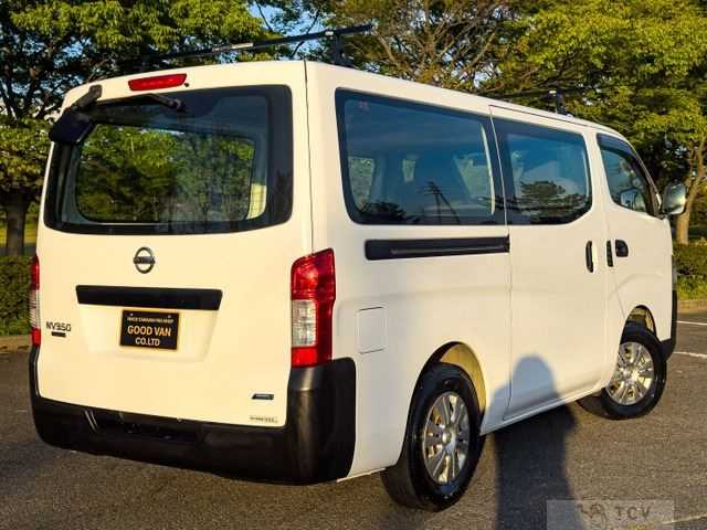 2012 Nissan NV350 Caravan