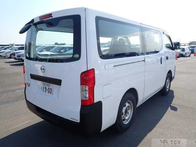 2019 Nissan NV350 Caravan