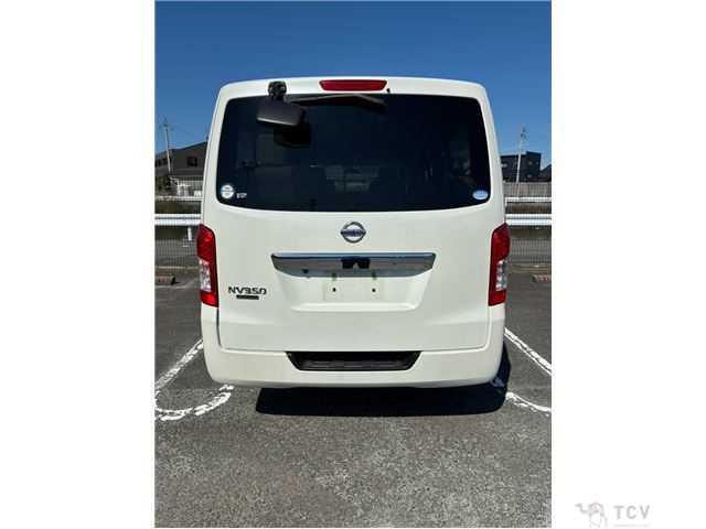 2018 Nissan NV350 Caravan