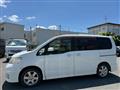 2007 Nissan Serena