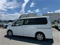 2007 Nissan Serena