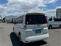 2007 Nissan Serena