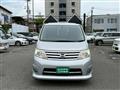 2008 Nissan Serena