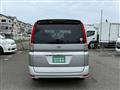2008 Nissan Serena