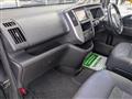 2008 Nissan Serena