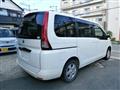 2009 Nissan Serena