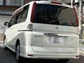 2009 Nissan Serena