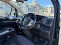 2009 Nissan Serena