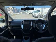 2009 Nissan Serena