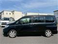 2009 Nissan Serena