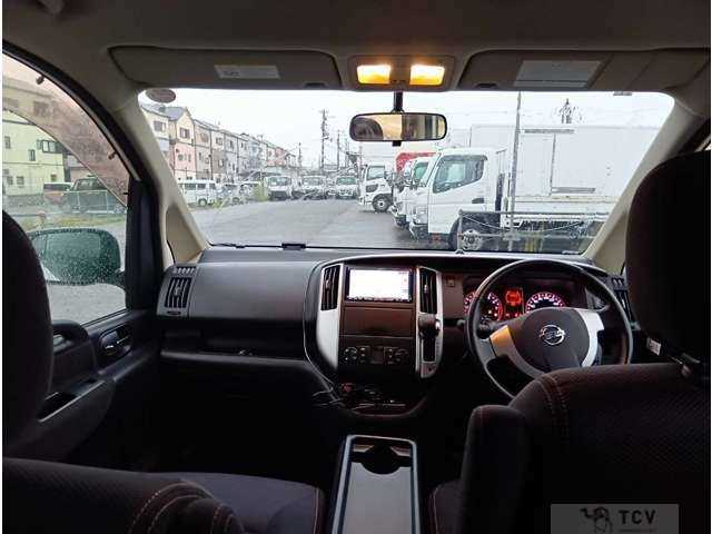 2009 Nissan Serena
