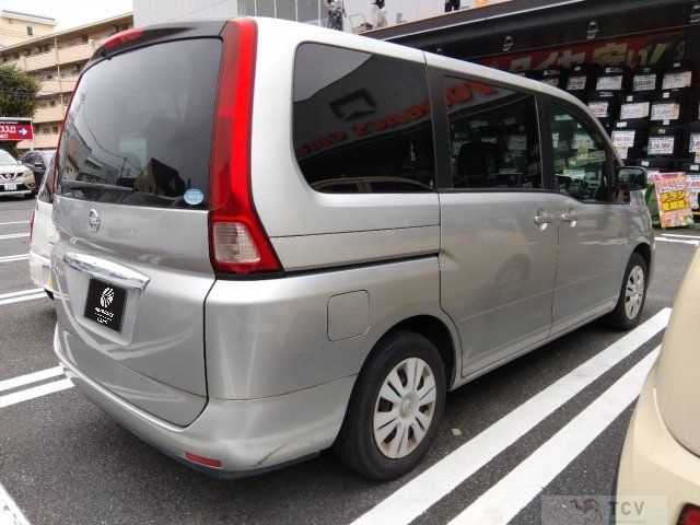 2010 Nissan Serena
