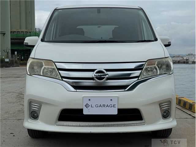 2011 Nissan Serena