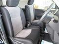 2011 Nissan Serena