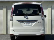 2011 Nissan Serena