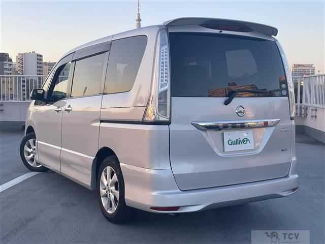 2011 Nissan Serena