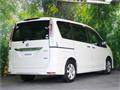 2011 Nissan Serena