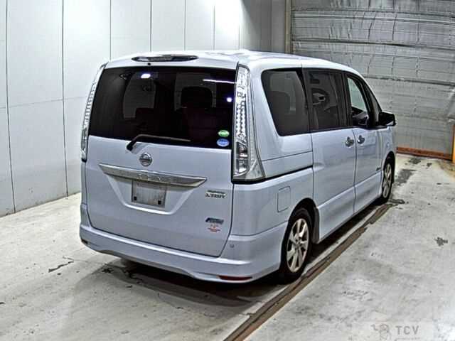 2012 Nissan Serena