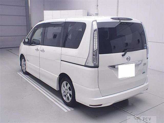 2012 Nissan Serena