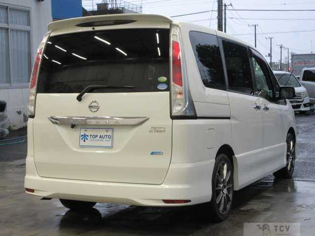 2012 Nissan Serena