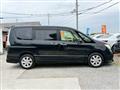 2012 Nissan Serena