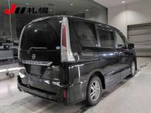 2013 Nissan Serena