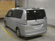 2013 Nissan Serena