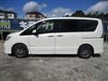 2013 Nissan Serena