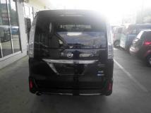 2013 Nissan Serena