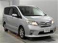 2013 Nissan Serena