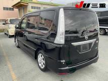2013 Nissan Serena