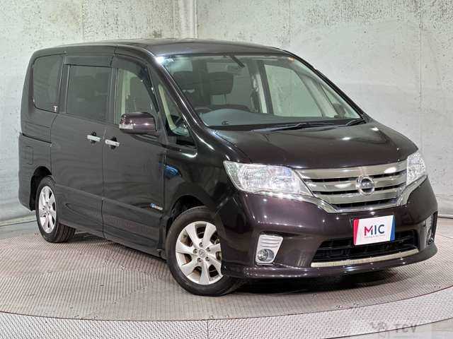 2013 Nissan Serena
