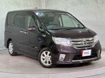 2013 Nissan Serena