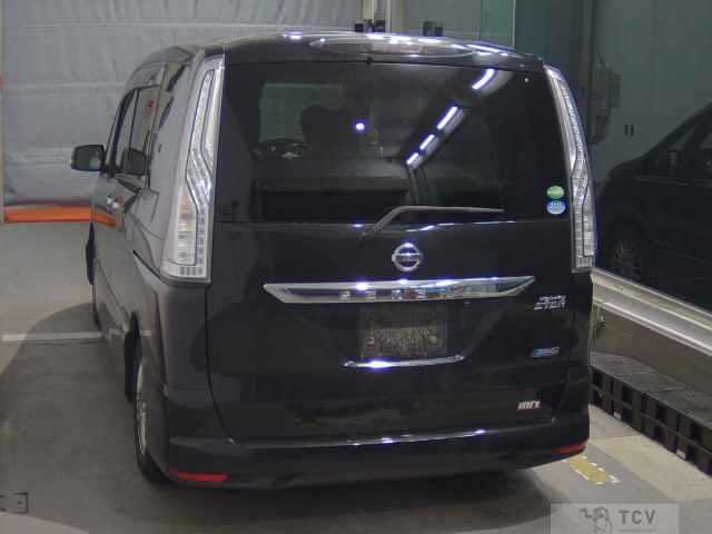 2013 Nissan Serena