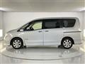 2013 Nissan Serena