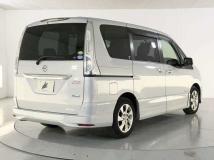 2013 Nissan Serena
