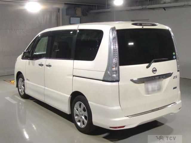 2013 Nissan Serena