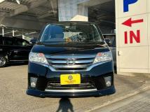 2013 Nissan Serena