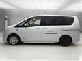 2013 Nissan Serena