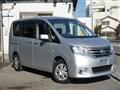 2013 Nissan Serena