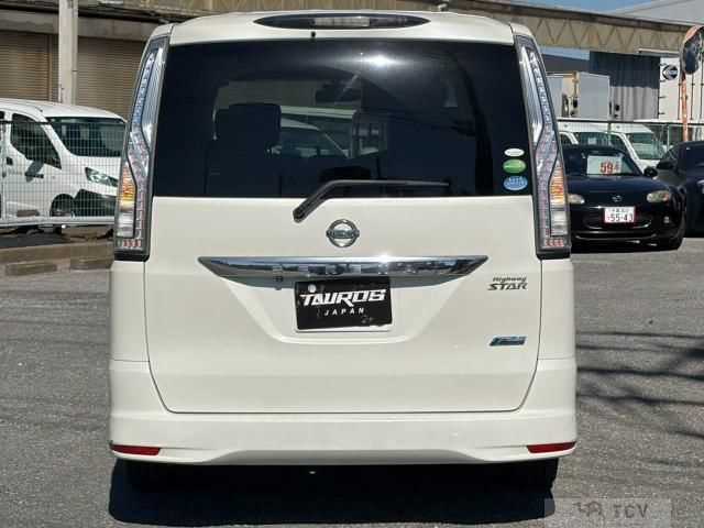 2014 Nissan Serena