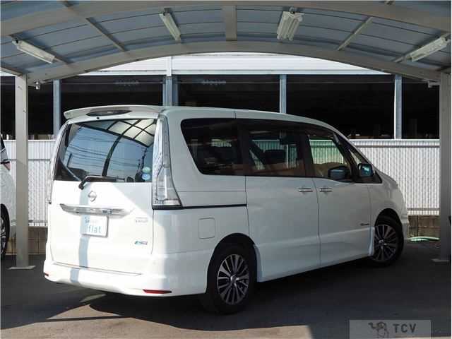 2014 Nissan Serena