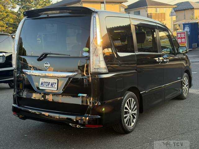 2014 Nissan Serena